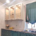 Угловая кухня по индивидуальному заказу с глянцевыми фасадами из эмали - фото