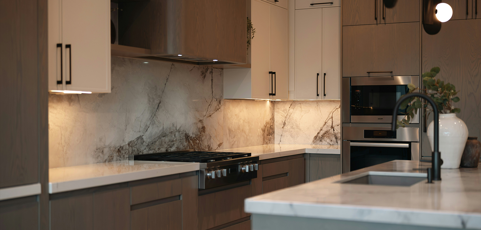 Уборка кухни в подарок при заказе кухни от двухсот тысяч рублей